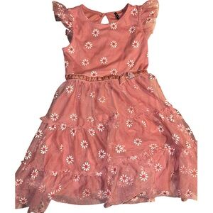 Girls dress